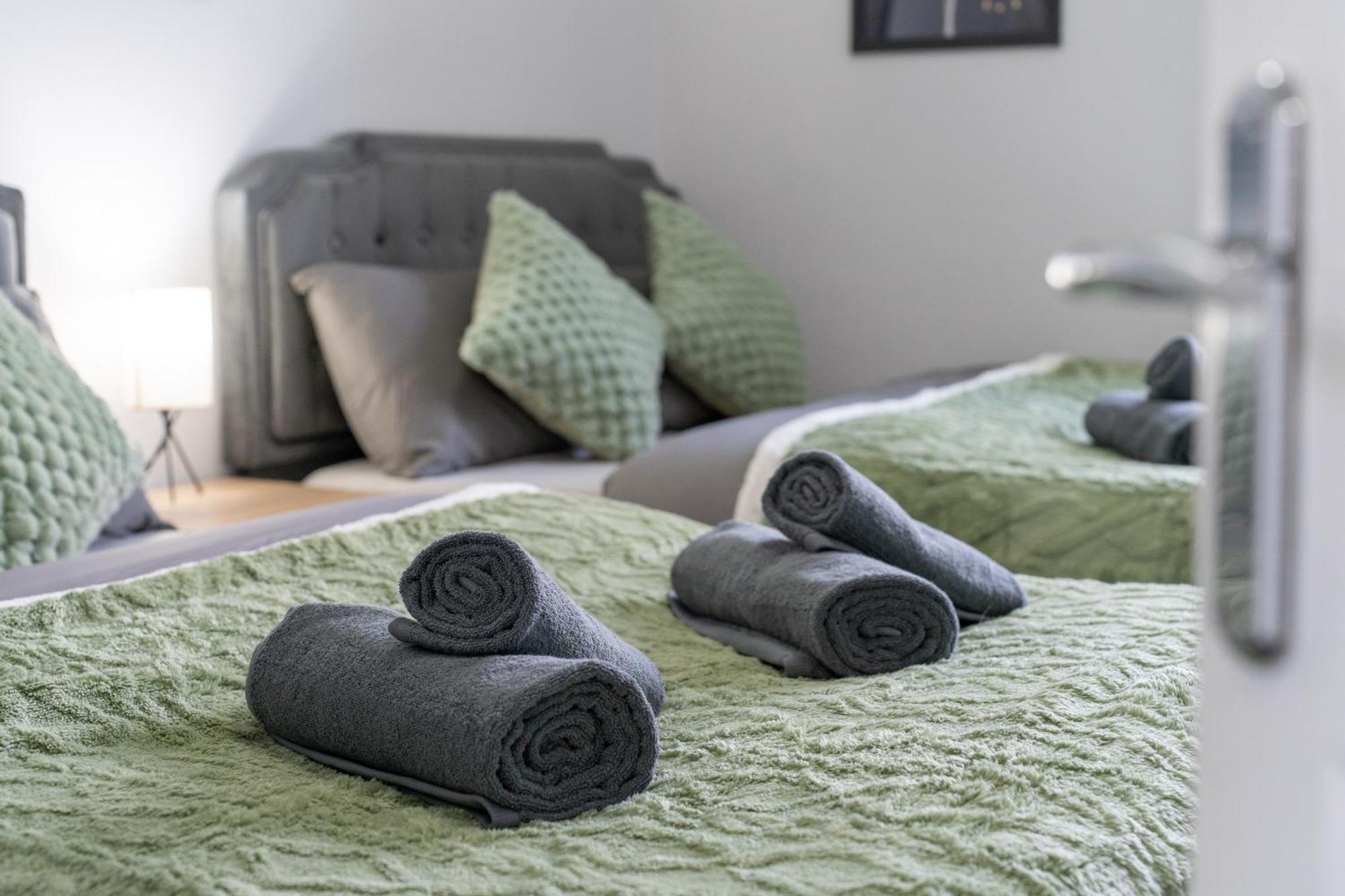 Open Mind Property - Apartment With 2 Double Beds Portsmouth Eksteriør billede