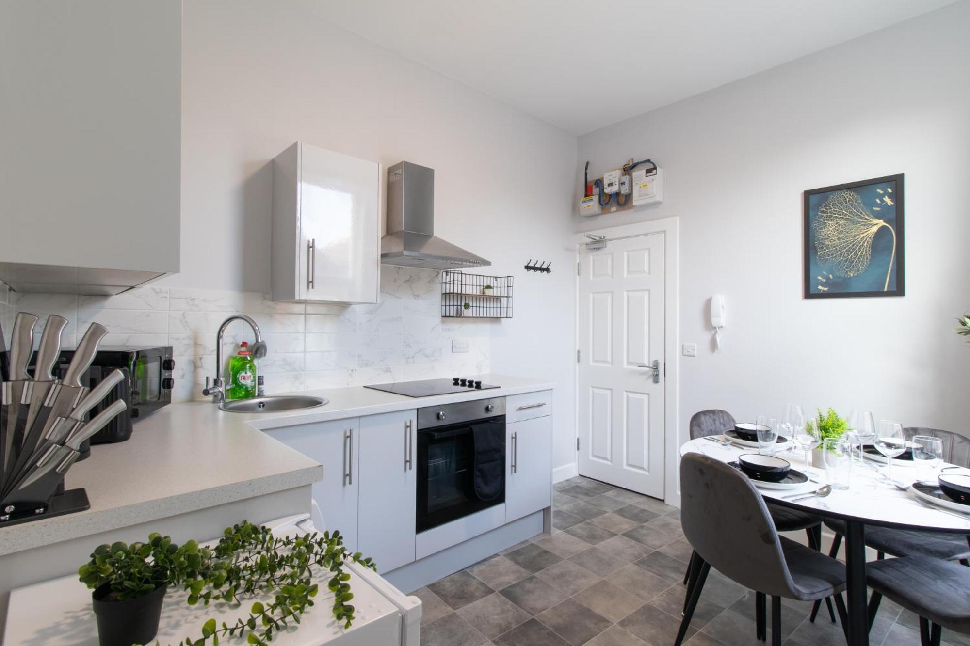 Open Mind Property - Apartment With 2 Double Beds Portsmouth Eksteriør billede