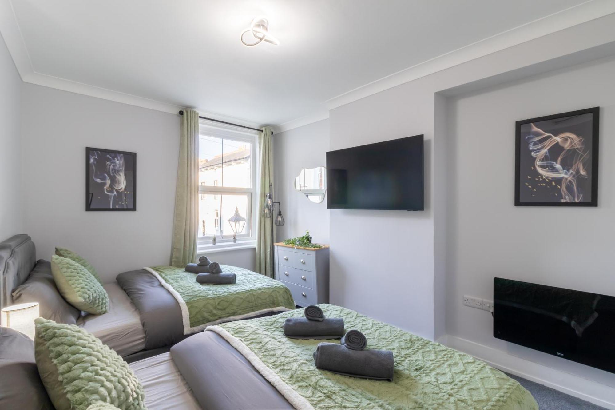 Open Mind Property - Apartment With 2 Double Beds Portsmouth Eksteriør billede